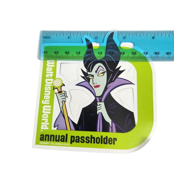 Disney NEW 2025 Car Magnet Maleficent Witch Annual Passholder VILLAIN - Picture 3 of 3